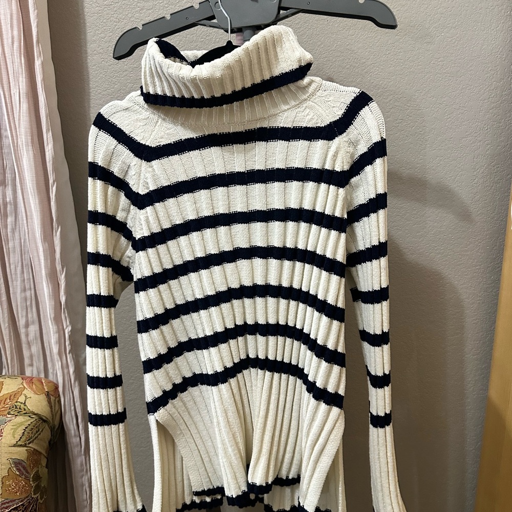 Altar'd State Black and White Cowl Neck Sweater